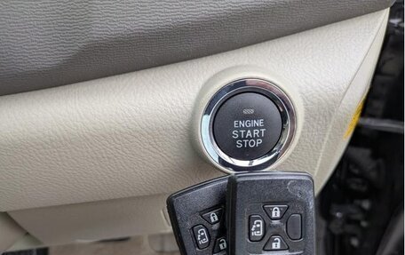 Toyota ISis I, 2012 год, 1 000 000 рублей, 18 фотография