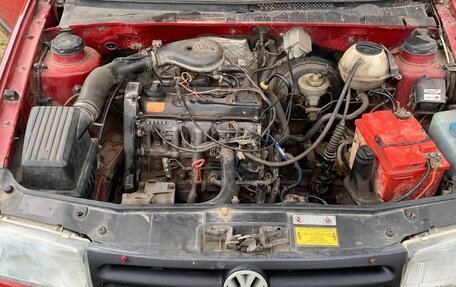 Volkswagen Vento, 1993 год, 165 000 рублей, 5 фотография
