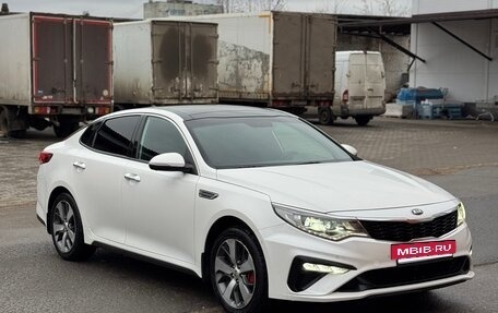 KIA Optima IV, 2018 год, 1 850 000 рублей, 3 фотография