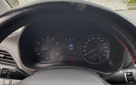 Hyundai Solaris II рестайлинг, 2018 год, 850 000 рублей, 4 фотография