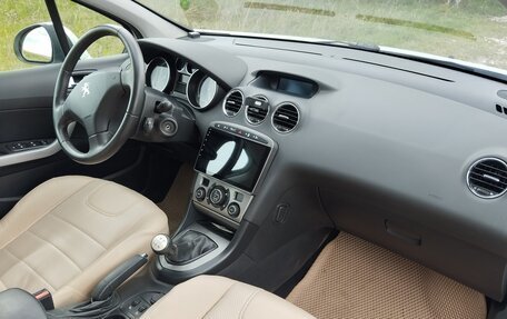 Peugeot 408 I рестайлинг, 2014 год, 550 000 рублей, 5 фотография