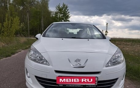 Peugeot 408 I рестайлинг, 2014 год, 550 000 рублей, 4 фотография