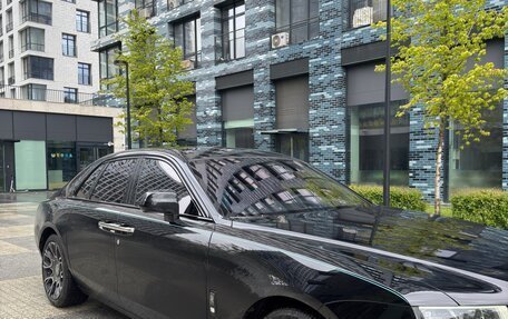 Rolls-Royce Ghost Series II рестайлинг, 2022 год, 43 900 000 рублей, 3 фотография