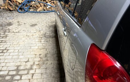 Toyota Corolla Spacio II, 2001 год, 570 000 рублей, 16 фотография