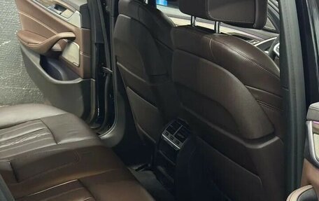 BMW 5 серия, 2019 год, 4 100 000 рублей, 3 фотография