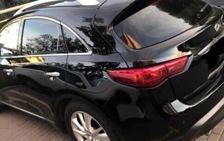 Infiniti QX70, 2014 год, 3 000 000 рублей, 6 фотография