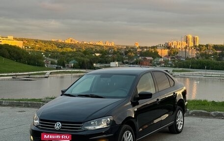 Volkswagen Polo VI (EU Market), 2015 год, 875 000 рублей, 2 фотография