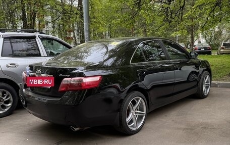 Toyota Camry, 2009 год, 1 070 000 рублей, 2 фотография