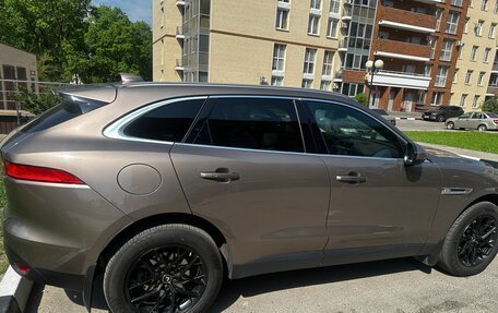Jaguar F-Pace, 2016 год, 2 850 000 рублей, 4 фотография