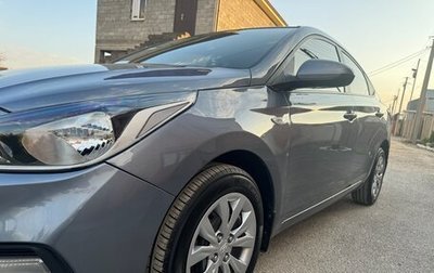 Hyundai Solaris II рестайлинг, 2017 год, 1 130 000 рублей, 1 фотография