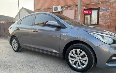 Hyundai Solaris II рестайлинг, 2017 год, 1 130 000 рублей, 3 фотография