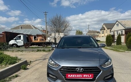 Hyundai Solaris II рестайлинг, 2017 год, 1 130 000 рублей, 23 фотография