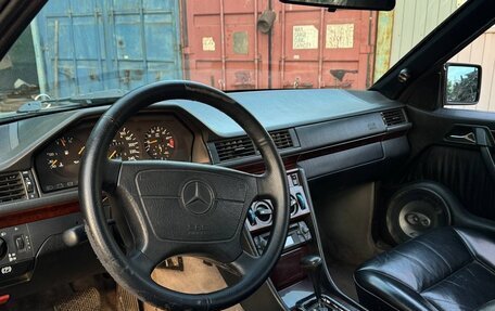 Mercedes-Benz E-Класс, 1996 год, 650 000 рублей, 9 фотография