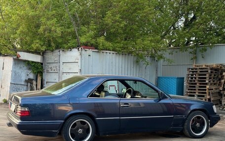Mercedes-Benz E-Класс, 1996 год, 650 000 рублей, 12 фотография
