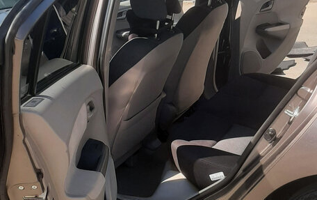 Honda Insight II рестайлинг, 2010 год, 830 000 рублей, 2 фотография
