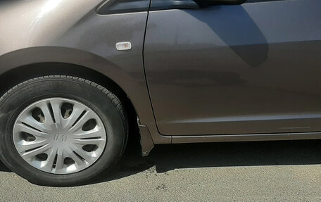 Honda Insight II рестайлинг, 2010 год, 830 000 рублей, 40 фотография