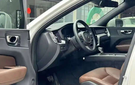 Volvo XC60 II, 2021 год, 2 757 696 рублей, 7 фотография