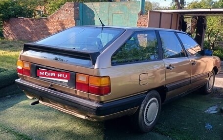 Audi 100, 1983 год, 200 000 рублей, 3 фотография