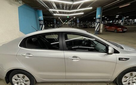 KIA Rio III рестайлинг, 2013 год, 890 000 рублей, 17 фотография