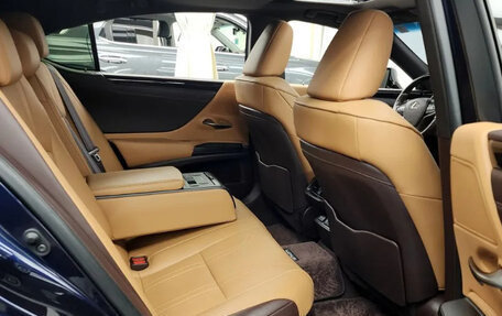 Lexus ES VII, 2022 год, 3 505 000 рублей, 10 фотография
