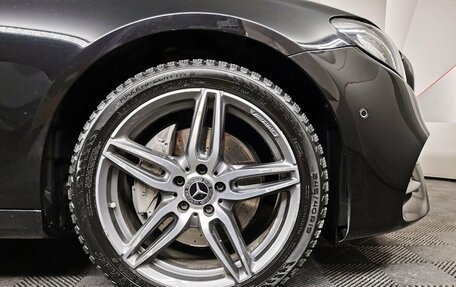 Mercedes-Benz E-Класс, 2019 год, 3 550 000 рублей, 16 фотография