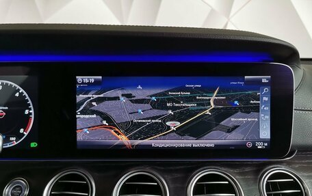 Mercedes-Benz E-Класс, 2019 год, 3 550 000 рублей, 21 фотография