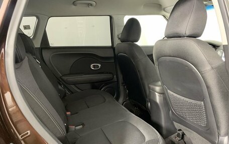 KIA Soul II рестайлинг, 2017 год, 1 800 000 рублей, 16 фотография