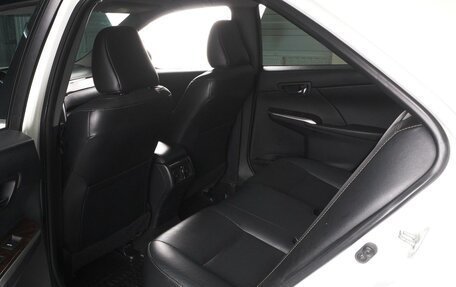 Toyota Camry, 2017 год, 2 398 000 рублей, 11 фотография
