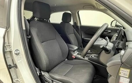 Honda Vezel, 2022 год, 1 490 000 рублей, 8 фотография