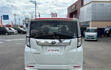 Toyota Roomy I, 2022 год, 700 000 рублей, 5 фотография
