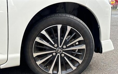 Toyota Roomy I, 2022 год, 700 000 рублей, 8 фотография