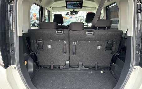 Toyota Roomy I, 2022 год, 700 000 рублей, 10 фотография