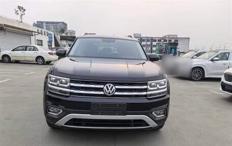 Volkswagen Teramont I, 2021 год, 3 050 000 рублей, 2 фотография