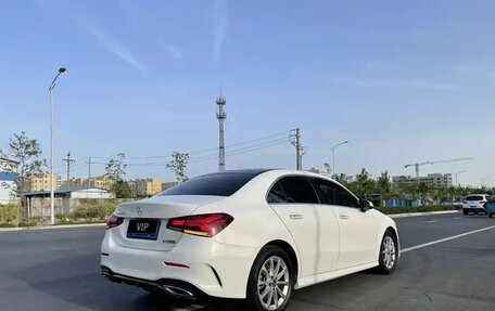 Mercedes-Benz A-Класс, 2021 год, 1 750 000 рублей, 9 фотография