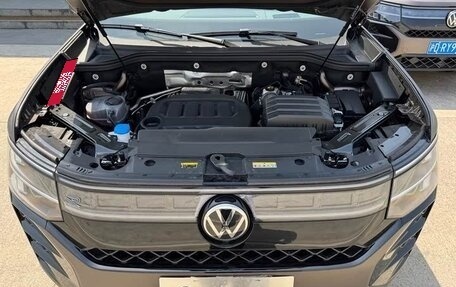 Volkswagen Teramont, 2025 год, 5 820 000 рублей, 3 фотография