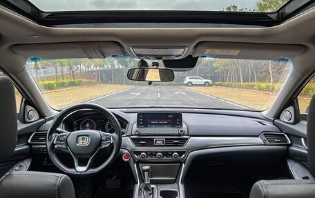 Honda Accord IX рестайлинг, 2022 год, 1 826 000 рублей, 11 фотография
