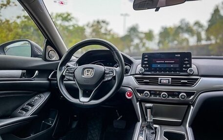 Honda Accord IX рестайлинг, 2022 год, 1 826 000 рублей, 10 фотография