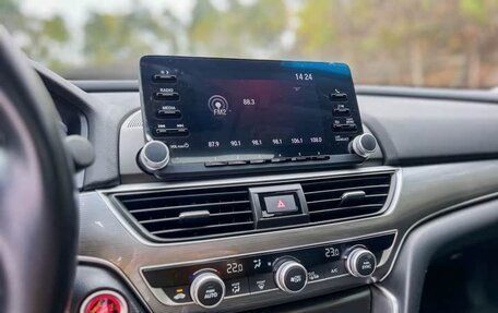 Honda Accord IX рестайлинг, 2022 год, 1 826 000 рублей, 15 фотография
