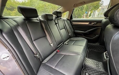 Honda Accord IX рестайлинг, 2022 год, 1 826 000 рублей, 19 фотография