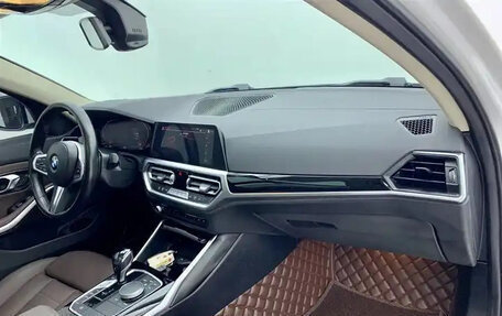 BMW 3 серия, 2021 год, 2 885 155 рублей, 14 фотография