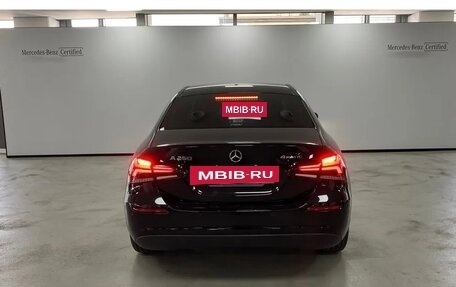 Mercedes-Benz A-Класс, 2021 год, 2 390 400 рублей, 4 фотография