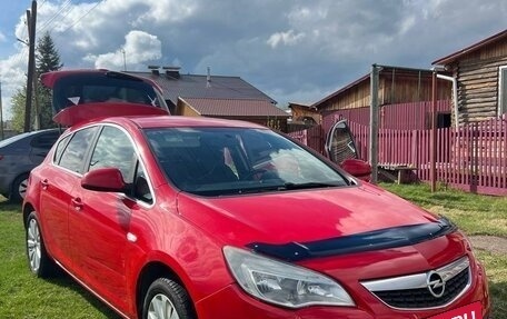 Opel Astra J, 2011 год, 800 000 рублей, 6 фотография