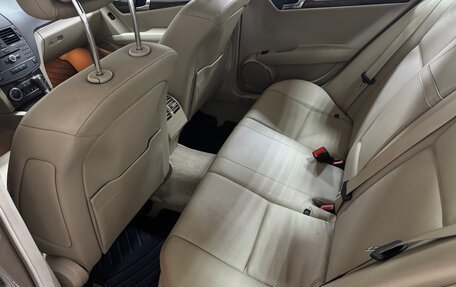 Mercedes-Benz C-Класс, 2010 год, 1 038 000 рублей, 5 фотография