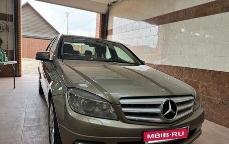 Mercedes-Benz C-Класс, 2010 год, 1 038 000 рублей, 2 фотография