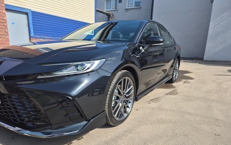 Toyota Camry, 2025 год, 4 550 000 рублей, 3 фотография