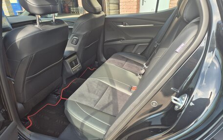 Toyota Camry, 2025 год, 4 550 000 рублей, 18 фотография