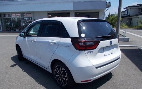 Honda Fit, 2022 год, 1 068 000 рублей, 5 фотография