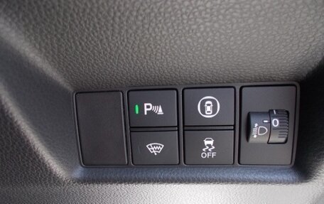Honda Fit, 2022 год, 1 068 000 рублей, 13 фотография