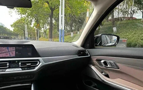 BMW 3 серия, 2022 год, 3 350 696 рублей, 15 фотография