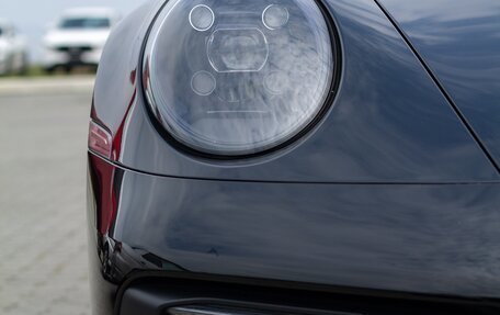 Porsche 911, 2022 год, 17 000 000 рублей, 9 фотография